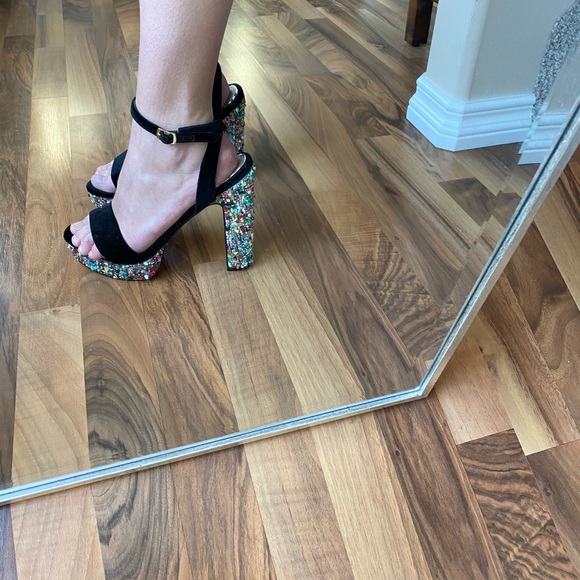 Betsy Johnson Platform Heels - Picture 3 of 4